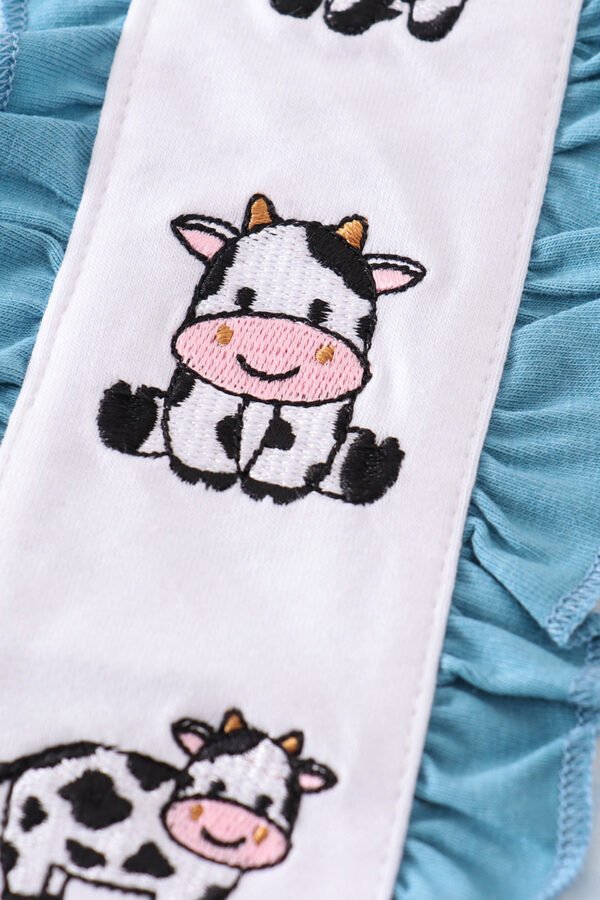 Blue gingham cow embroidery girl pajamas set - Image 3