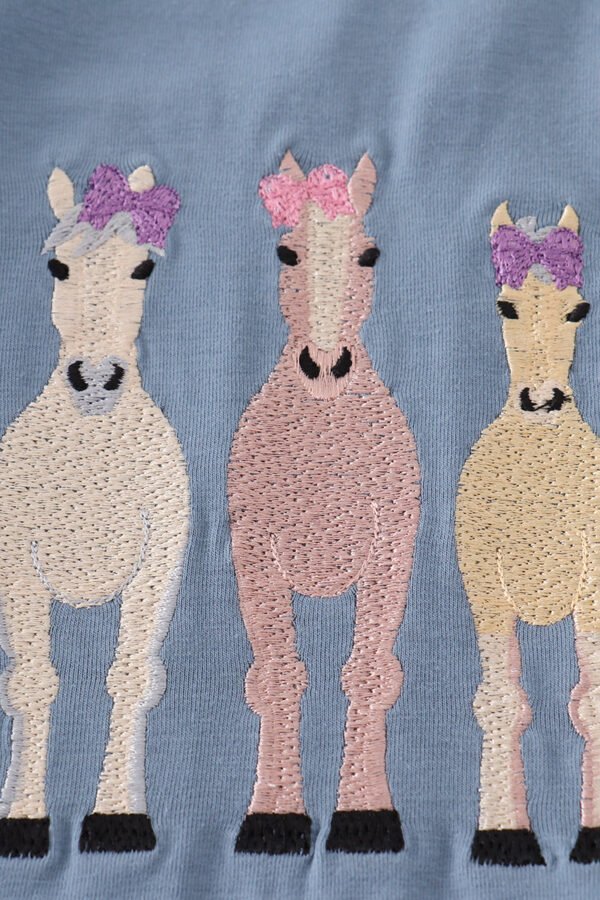 Blue farm horses embroidery shorts set - Image 2