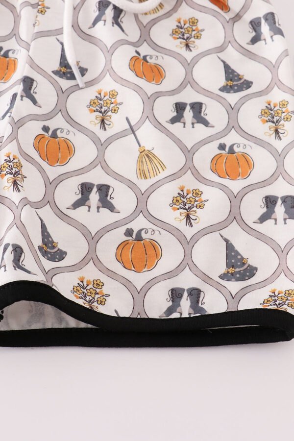 Black Witch pumpkin embroidery top - Image 4